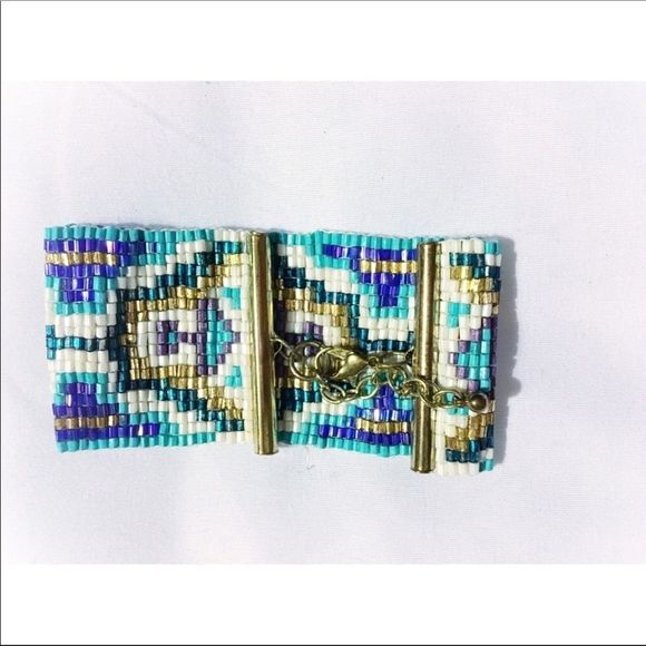 Beaded bracelet ✨NEW✨ with 🏷tags!✨ - Picture 3 of 5